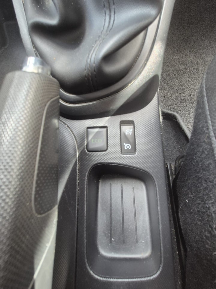 Renault Captur 0,9 TCe 90 Expression 5d