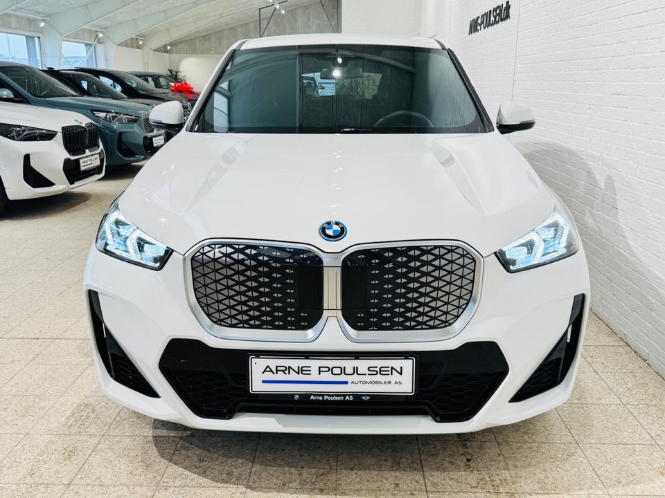 BMW iX1 eDrive20 M-Sport 5d