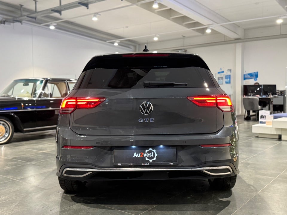 VW Golf VIII 1,4 GTE DSG 5d