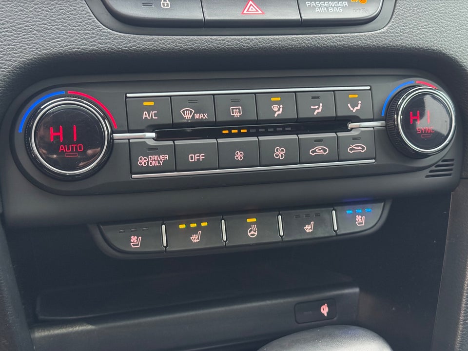 Kia Ceed 1,6 PHEV Upgrade Premium SW DCT 5d