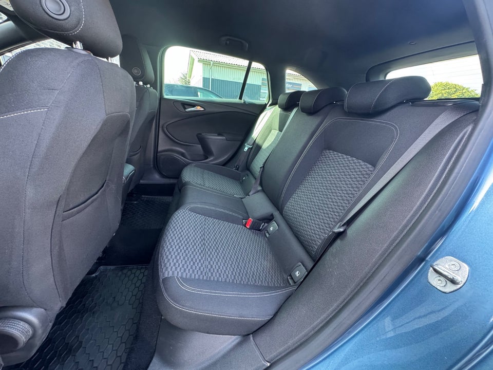 Opel Astra 1,4 T 150 Dynamic Sports Tourer 5d