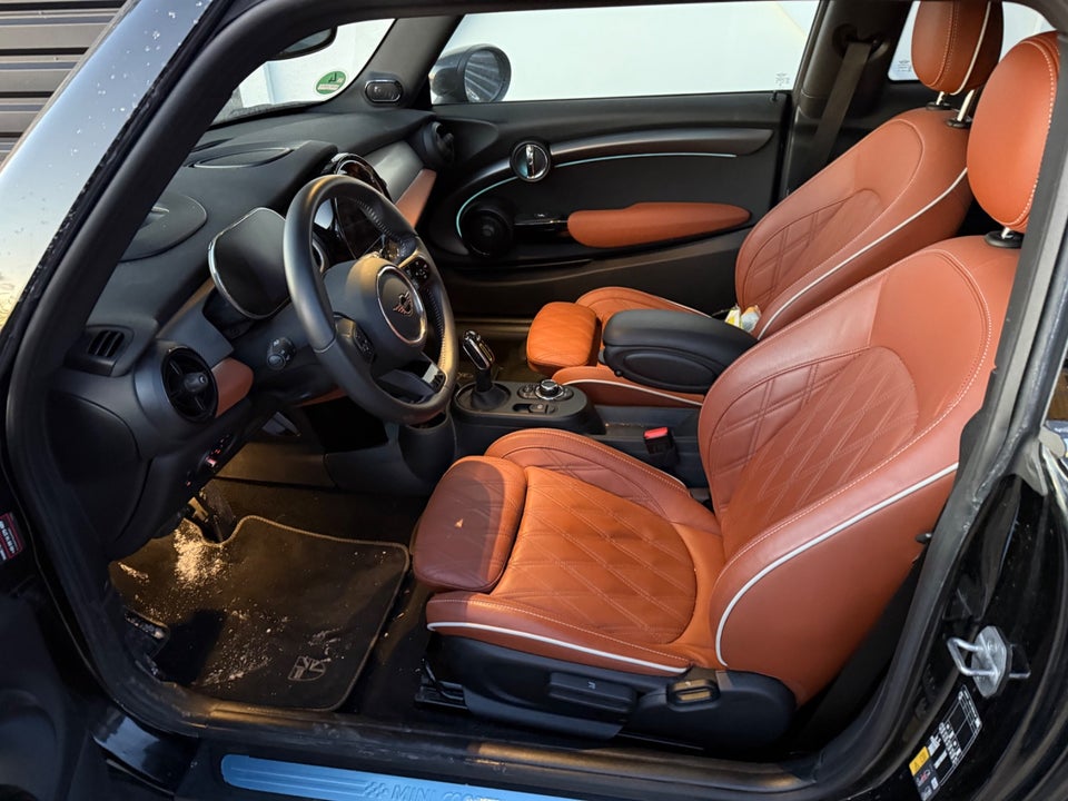 MINI Cooper SE Younique Trim 3d