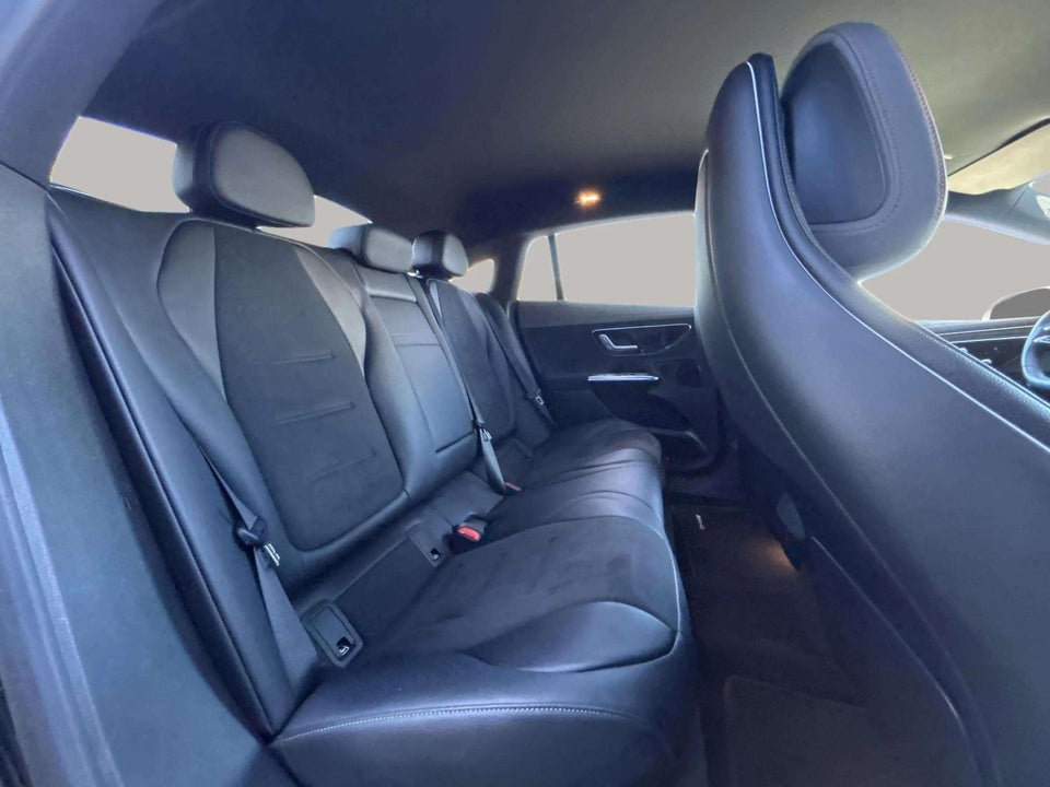 Mercedes EQE500 AMG Line 4Matic 4d