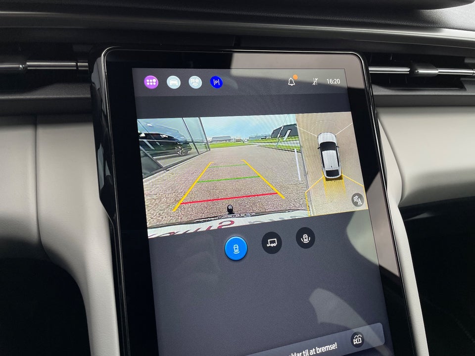 Ford Capri 77 Select Extended Range 5d