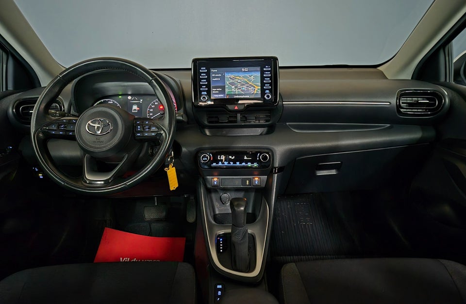 Toyota Yaris 1,5 Hybrid H3 e-CVT 5d