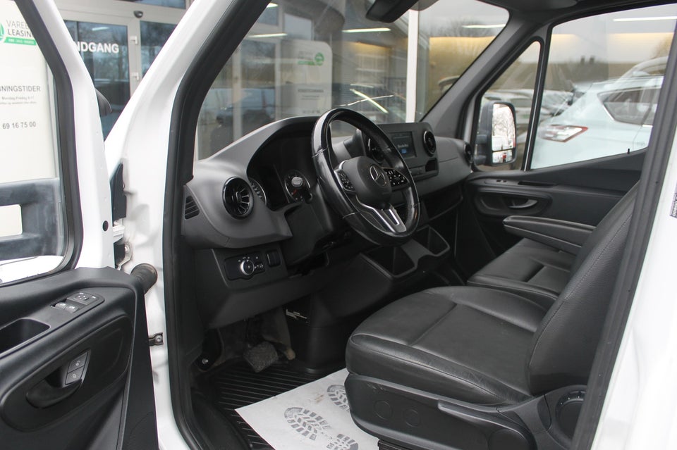 Mercedes Sprinter 214 2,2 CDi A2 Chassis aut. FWD 2d