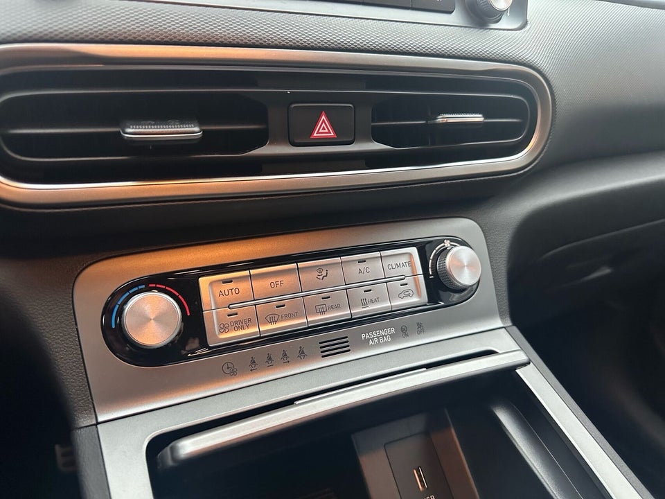 Hyundai Kona 39 EV Select 5d