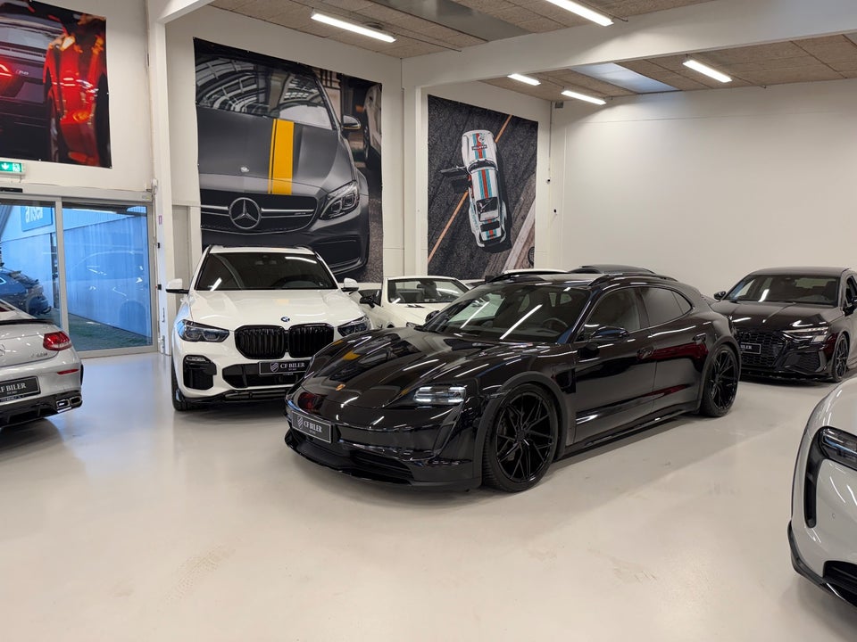 Porsche Taycan 4 Performance+ Cross Turismo 5d