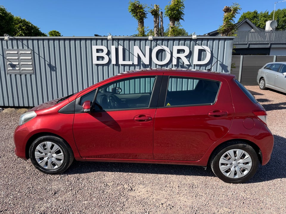 Toyota Yaris 1,3 VVT-i T2 Touch 5d