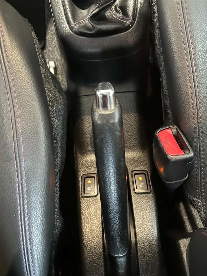 Suzuki Swift 1,2 Dualjet Style 5d