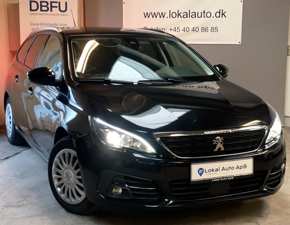 Peugeot 308 1,5 BlueHDi 130 Style SW 5d