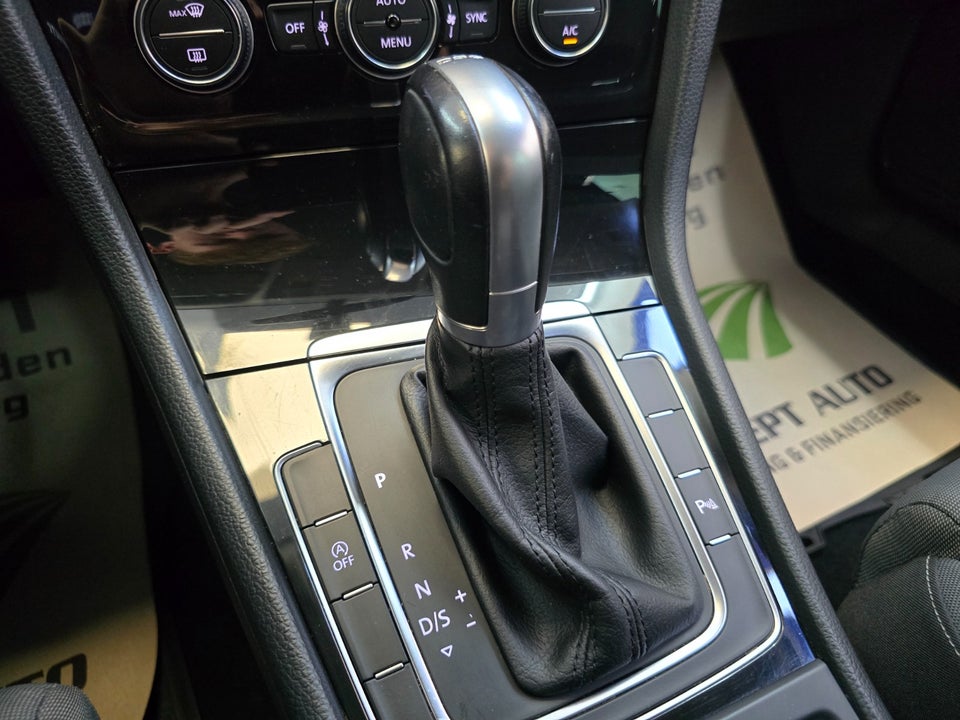 VW Golf VII 1,5 TSi 150 Highline DSG 5d