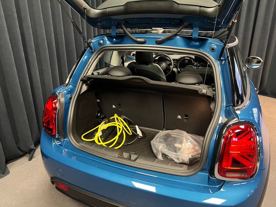 MINI Cooper SE Edition Premium Plus 3d