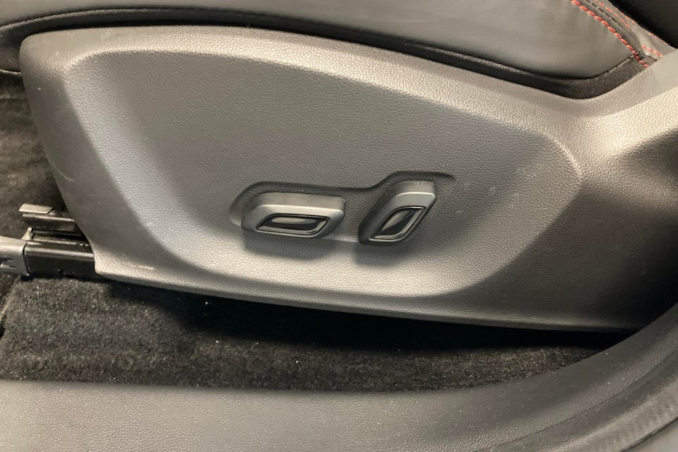 MG ZS EV Luxury 5d