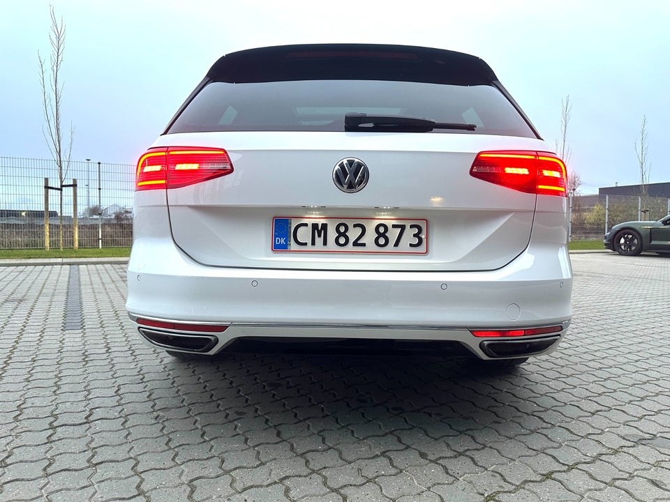 VW Passat 2,0 TSi 280 R-line DSG 4Motion 4d