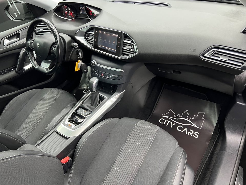 Peugeot 308 1,6 BlueHDi 120 Allure Sky SW EAT6 5d