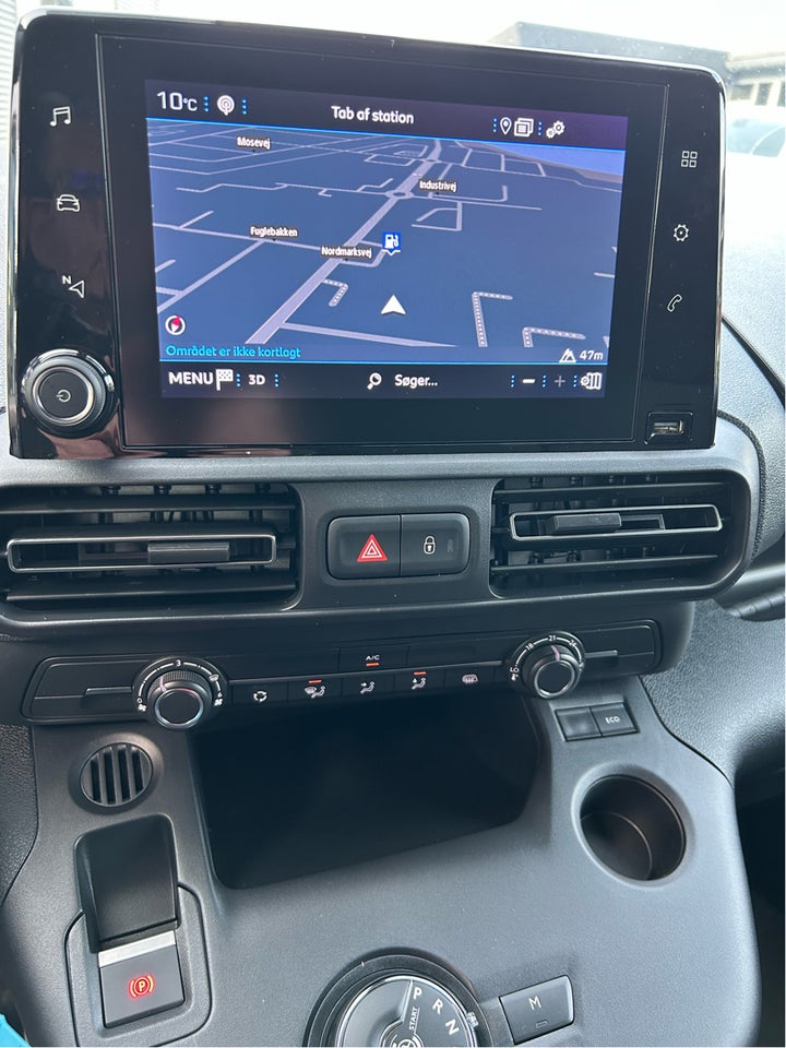 Peugeot Partner 1,5 BlueHDi 130 L2V2 Plus EAT8 Van