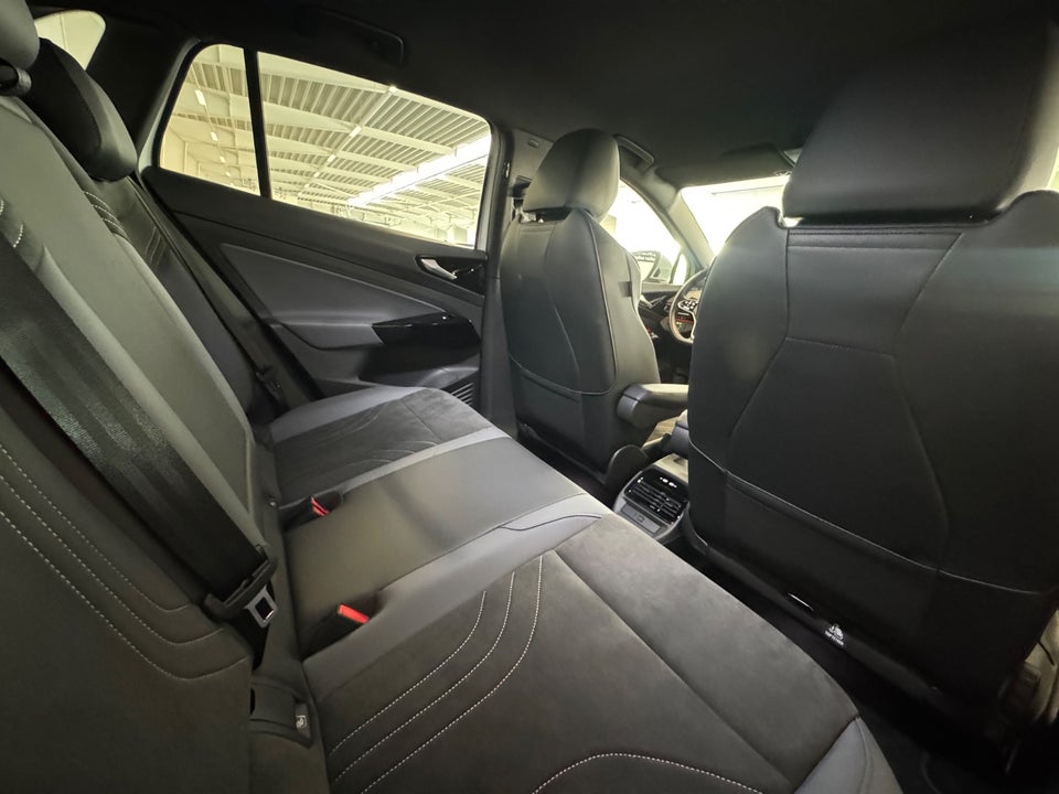 VW ID.4 77 Style 5d