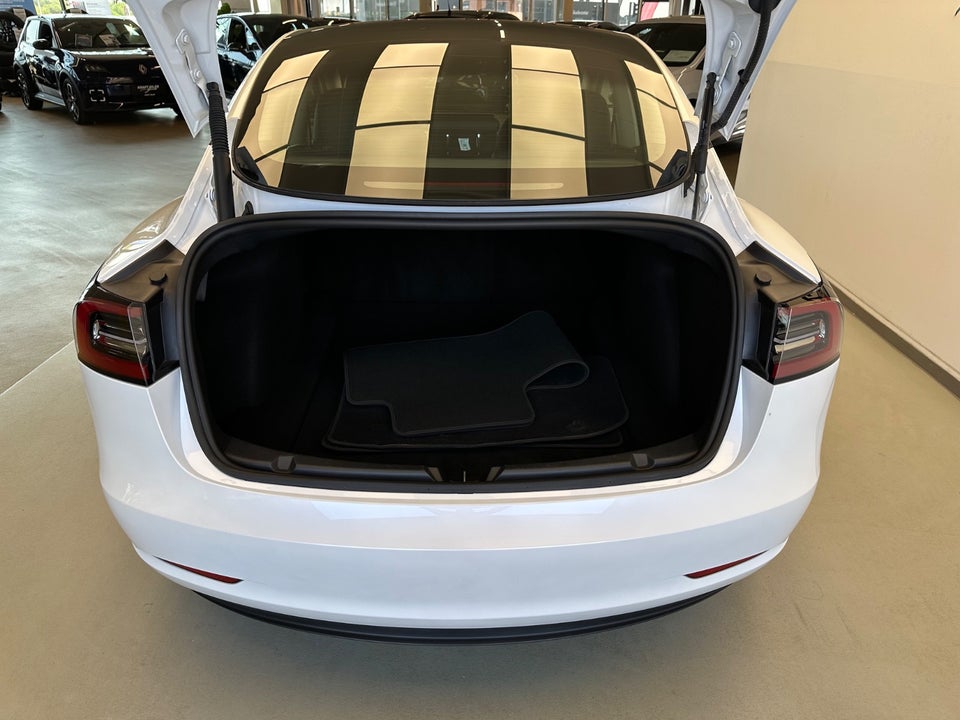 Tesla Model 3 Performance AWD 4d