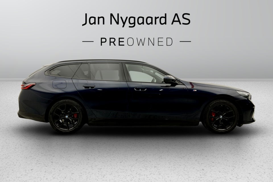 BMW i5 eDrive40 Touring Fully Charged 5d