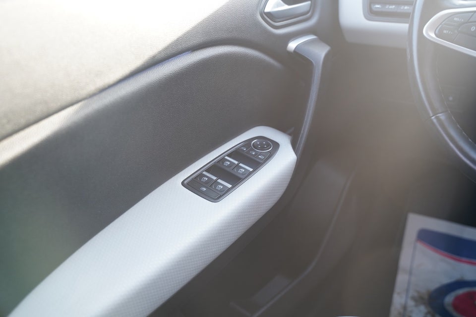 Renault Captur 1,6 E-Tech Intens 5d