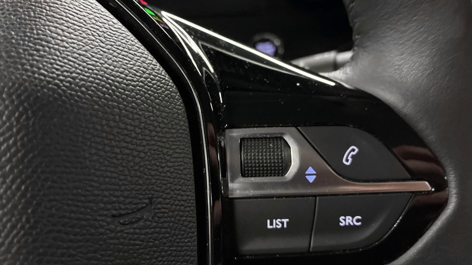 Peugeot e-208 50 Active 5d