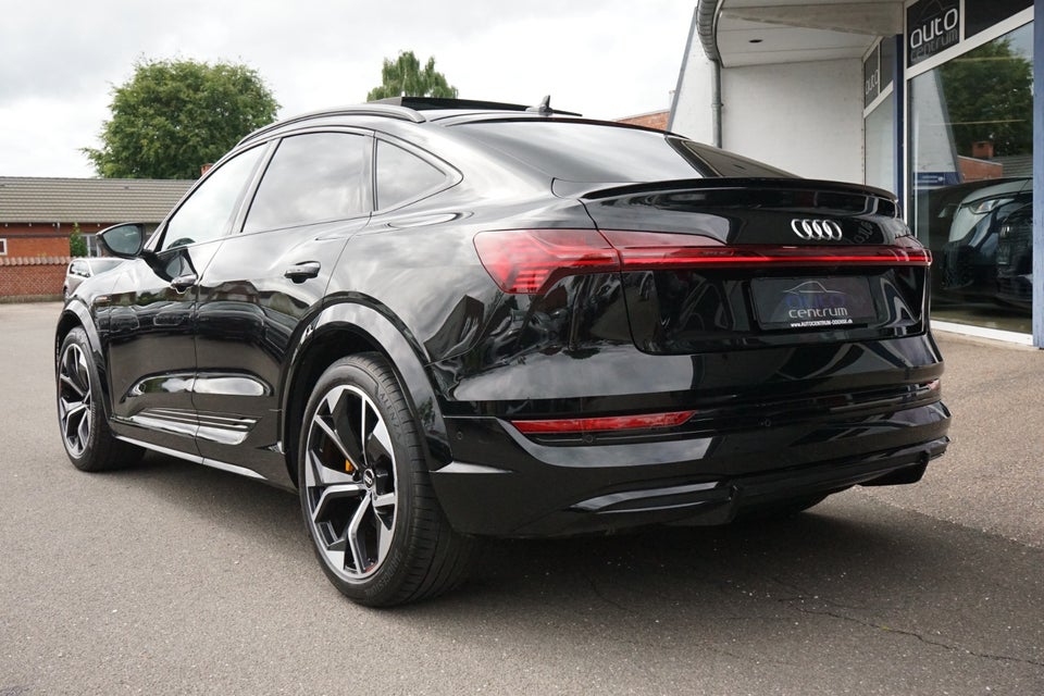 Audi e-tron S Sportback quattro 5d