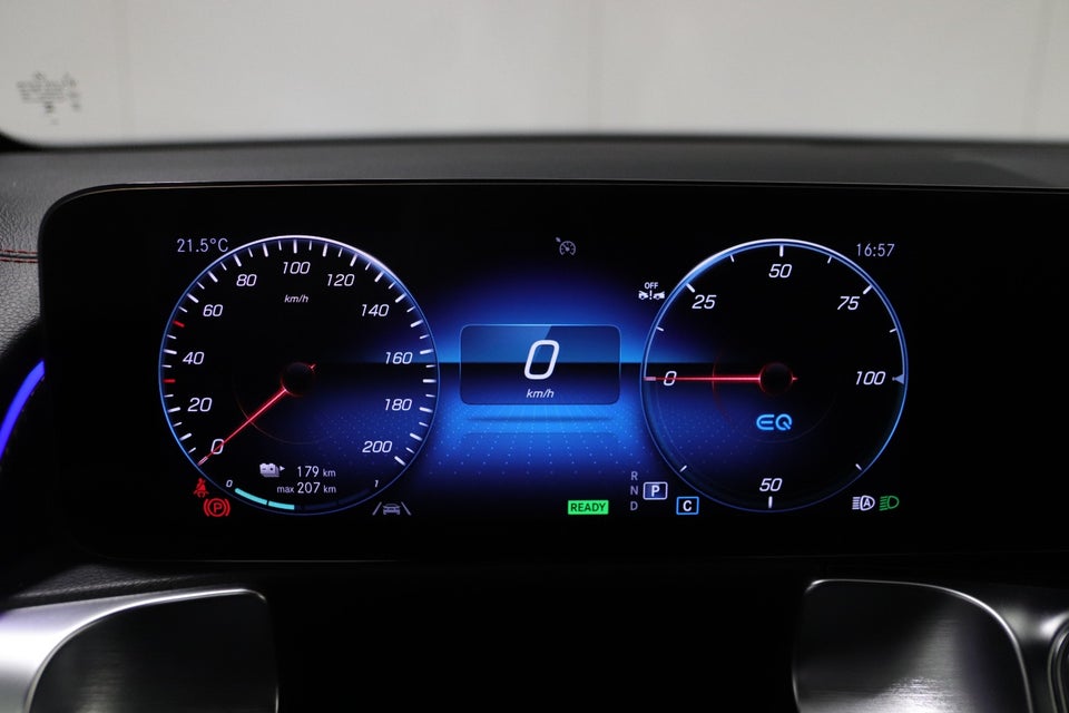 Mercedes EQB250 AMG Line 5d