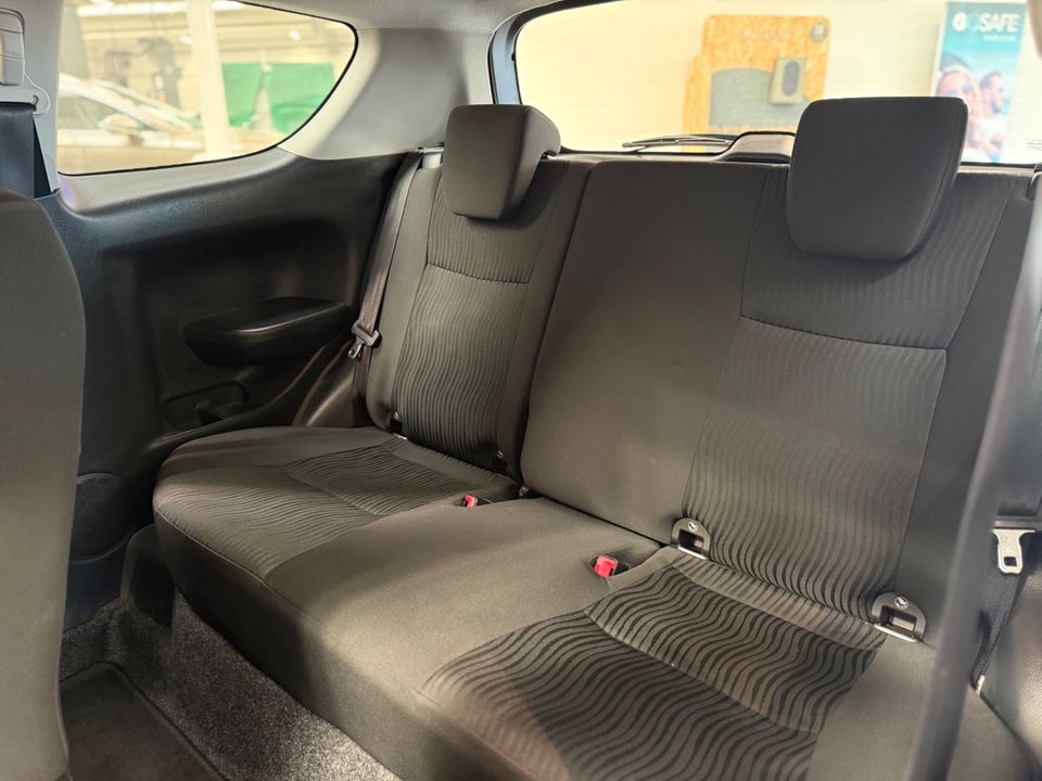 Suzuki Swift 1,2 GL 3d