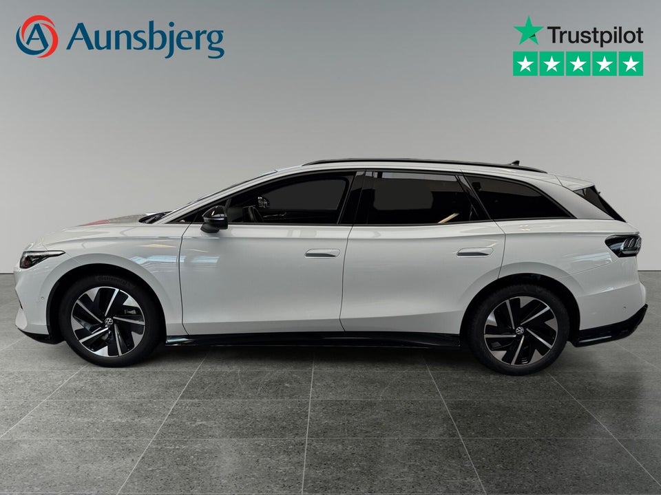 VW ID.7 77 Style+ Tourer 5d