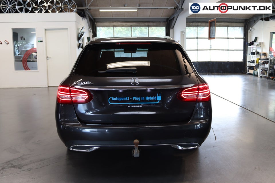 Mercedes C300 de 2,0 Avantgarde stc. aut. 5d