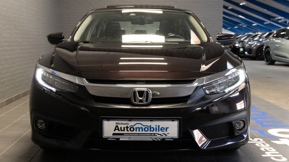 Honda Civic 1,5 VTEC Turbo Executive CVT 5d