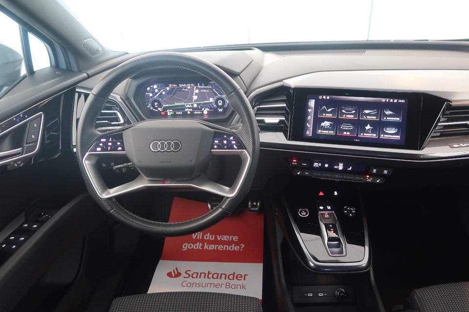 Audi Q4 e-tron 40 S-line 5d