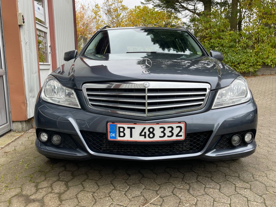 Mercedes C220 2,2 CDi Avantgarde stc. aut. BE 5d