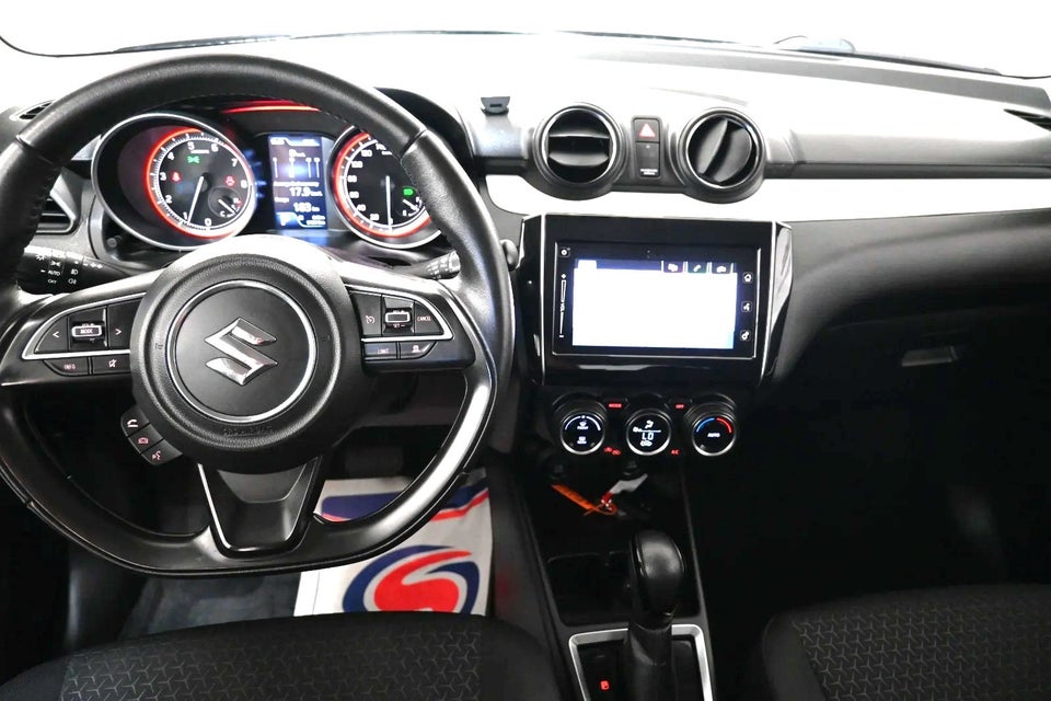 Suzuki Swift 1,2 Dualjet Exclusive CVT 5d