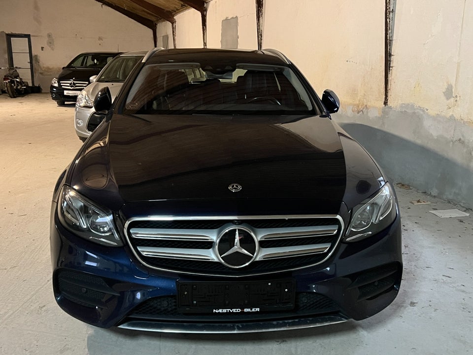 Mercedes E220 d 2,0 AMG Line stc. aut. 4Matic 5d
