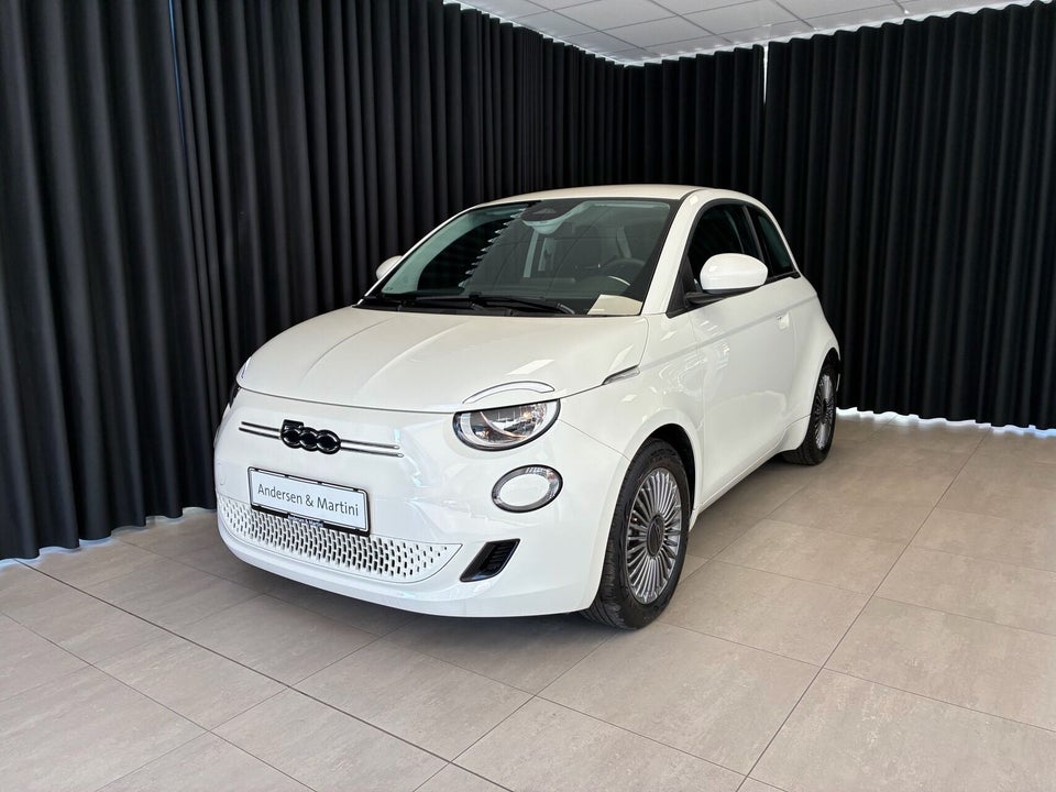 Fiat 500e 42 Icon 3d