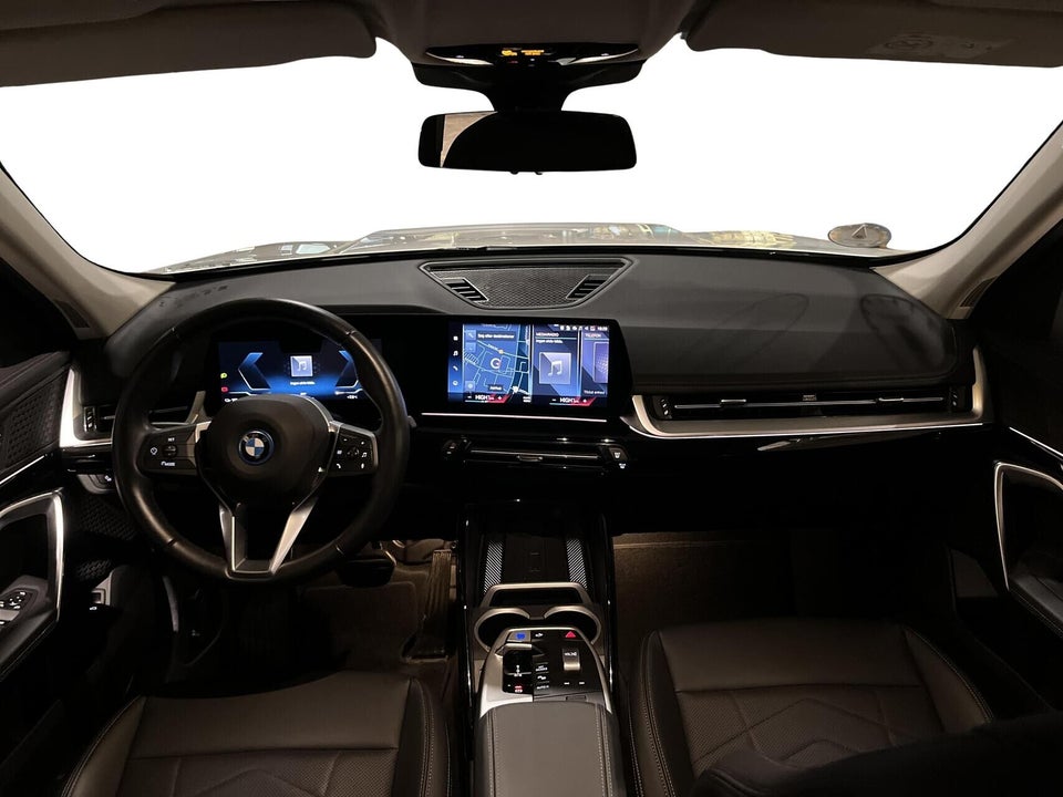 BMW iX1 xDrive30 X-Line 5d
