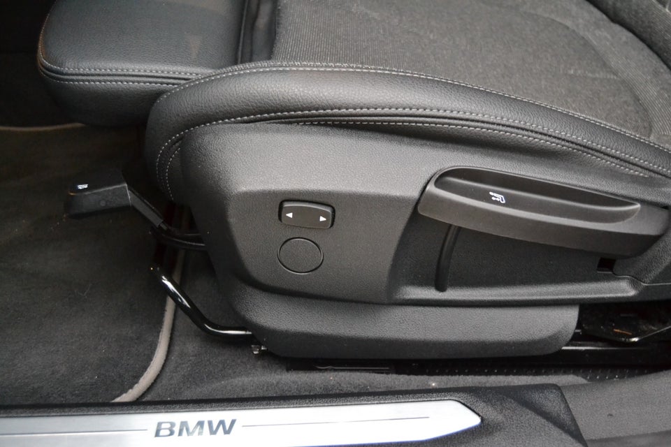 BMW 118i 1,5 Sport Line 5d