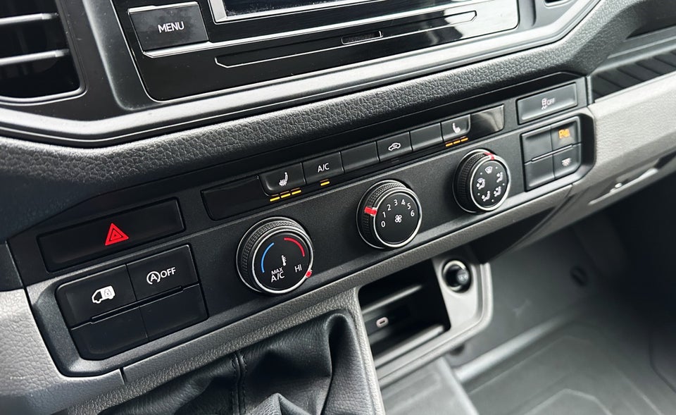 VW Crafter 35 2,0 TDi 177 Kassevogn L4H3