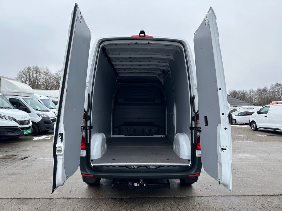 Mercedes Sprinter 315 2,0 CDi A2 Kassevogn aut. RWD