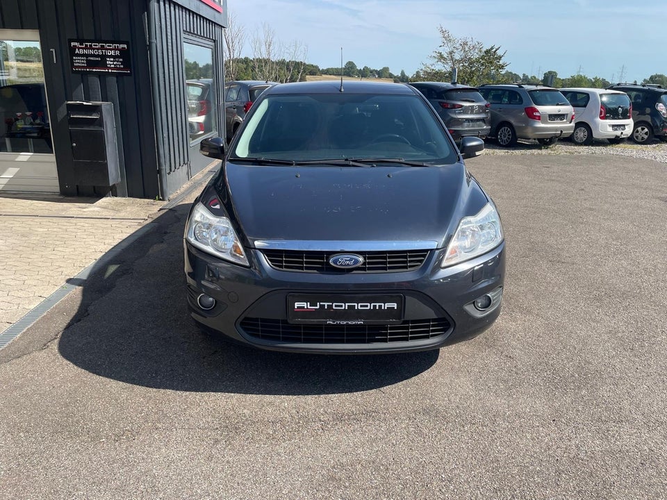 Ford Focus 1,6 Titanium 5d