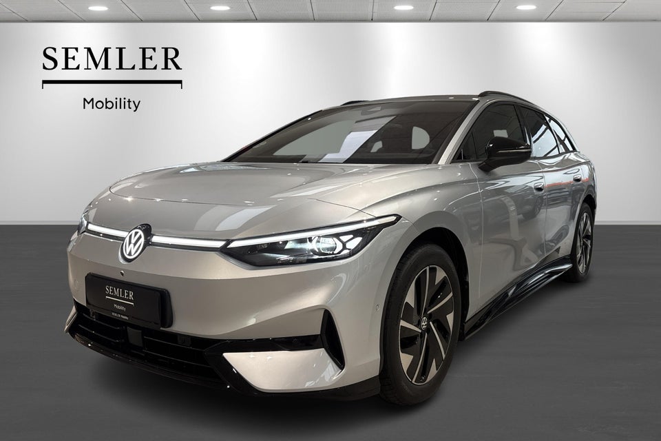 VW ID.7 77 Style+ Tourer 5d