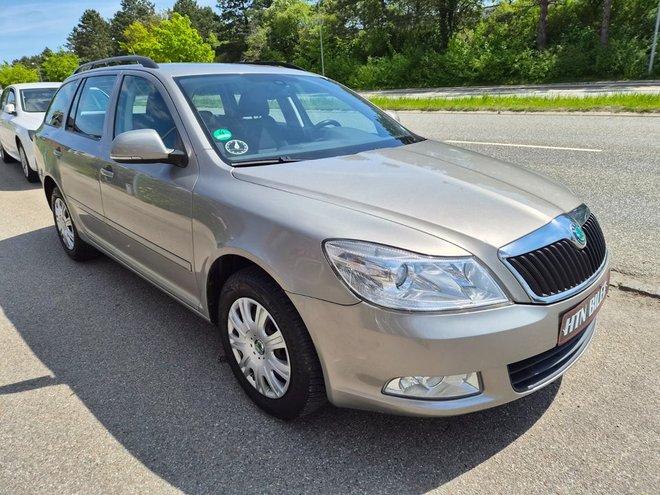 Skoda Octavia 1,4 TSi 122 Ambiente Combi GreenTec 5d