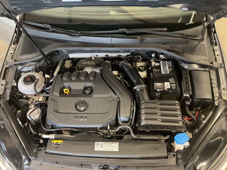 VW Golf VII 1,5 TSi 130 Comfortline 5d