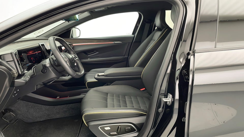 Renault Megane E-Tech 60 Iconic 5d