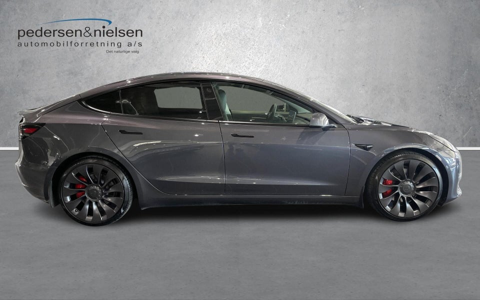 Tesla Model 3 Performance AWD 4d