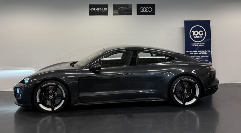 Porsche Taycan 4S Performance+ 4d