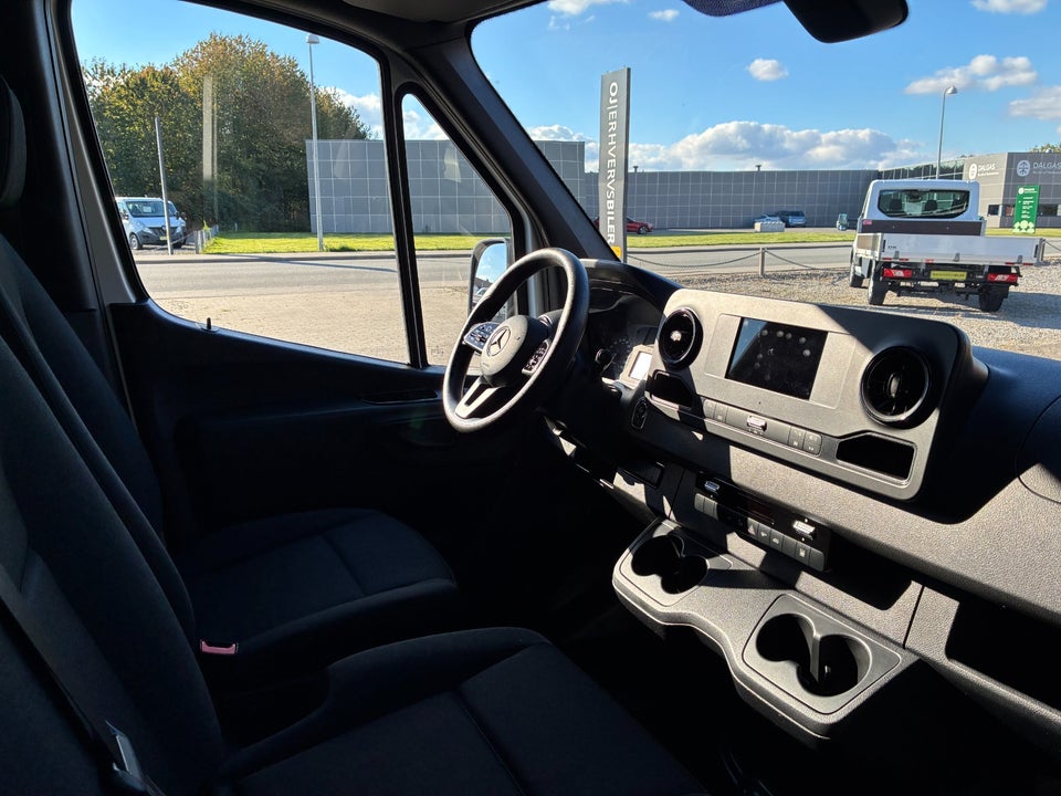 Mercedes Sprinter 317 2,0 CDi A2 Kassevogn aut. RWD