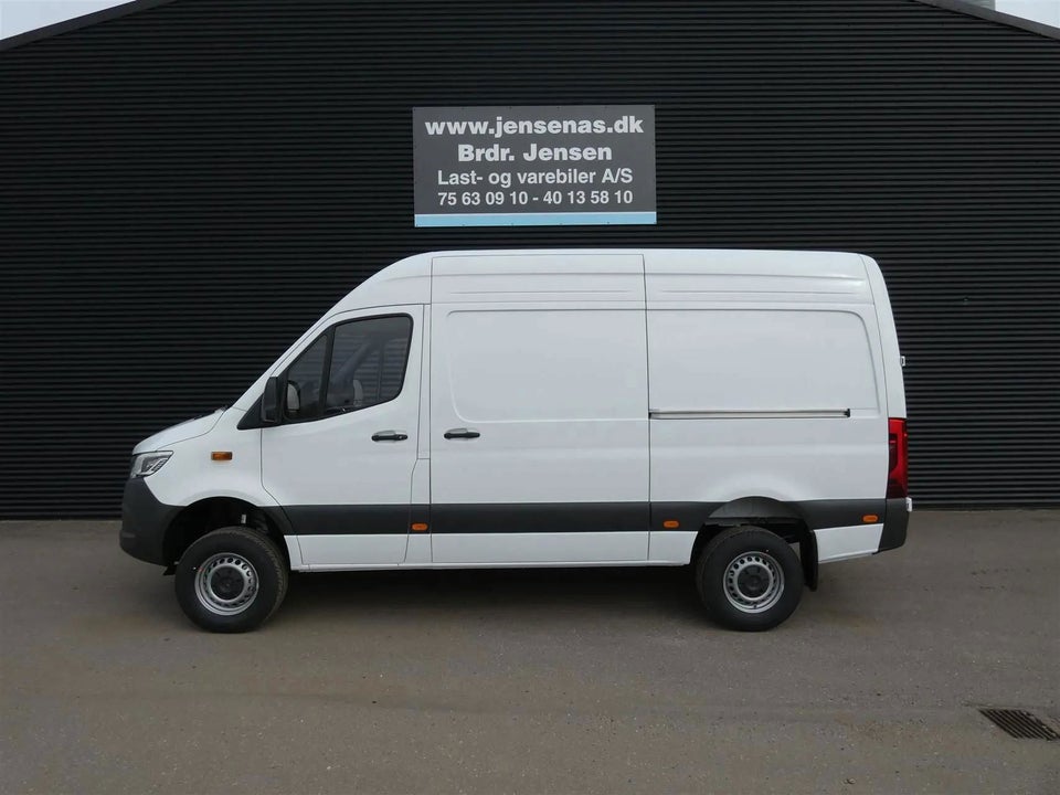 Mercedes Sprinter 319 2,0 CDi A2 Kassevogn PRO aut. AWD